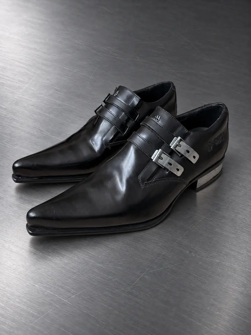 New Rock zapatos punta afilada hebillas negro talla 42