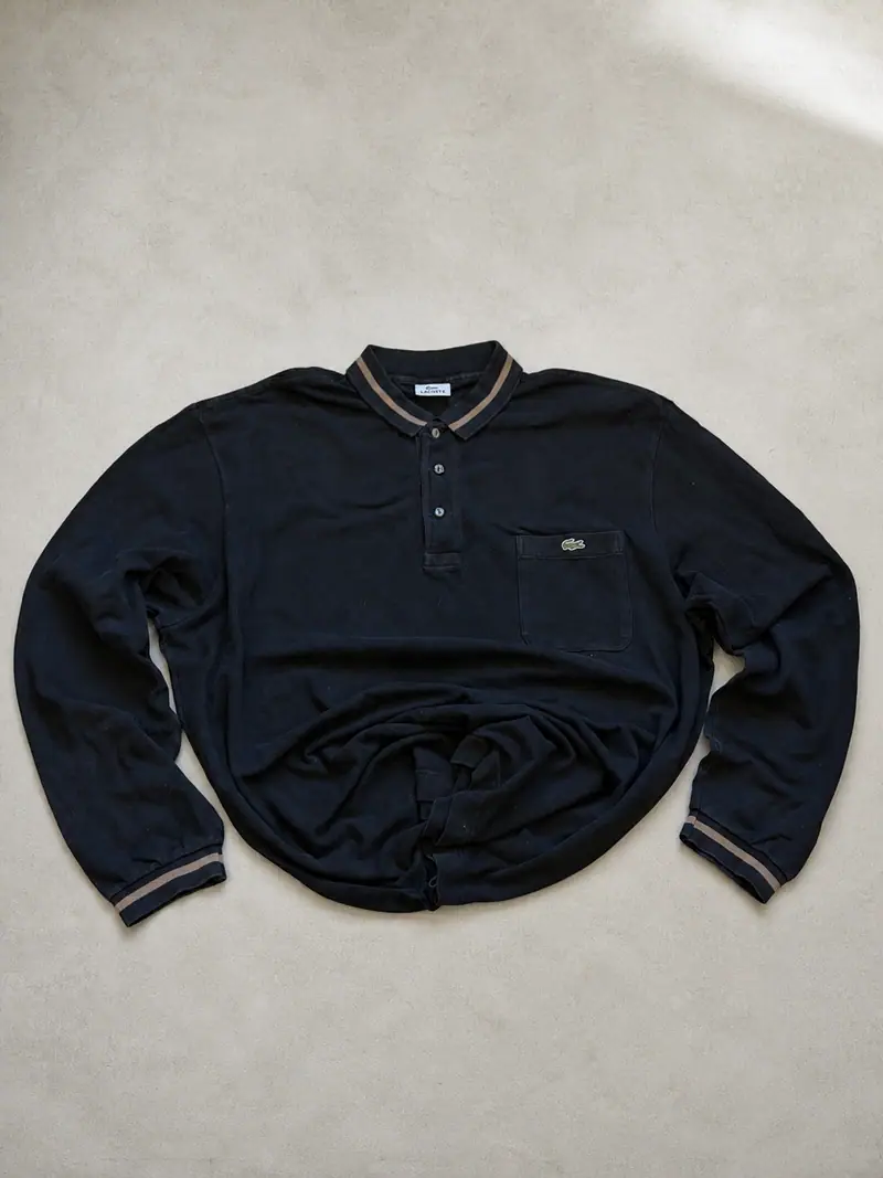 Polo Lacoste manga larga negro ribete camel talla L/XL